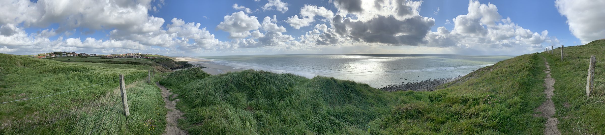 Panorama falaise, mer et sentier du GR120