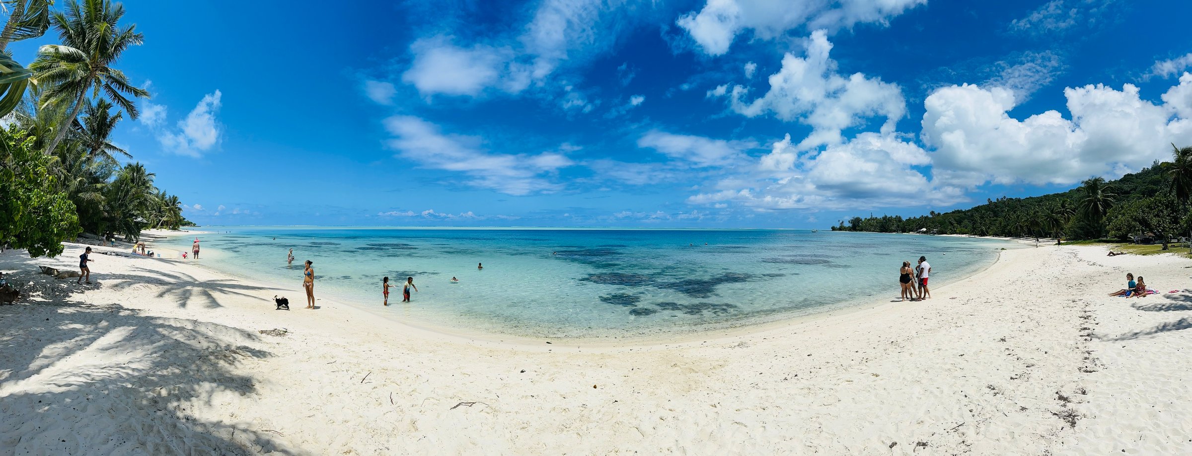 Plage turquoise en Polynésie française