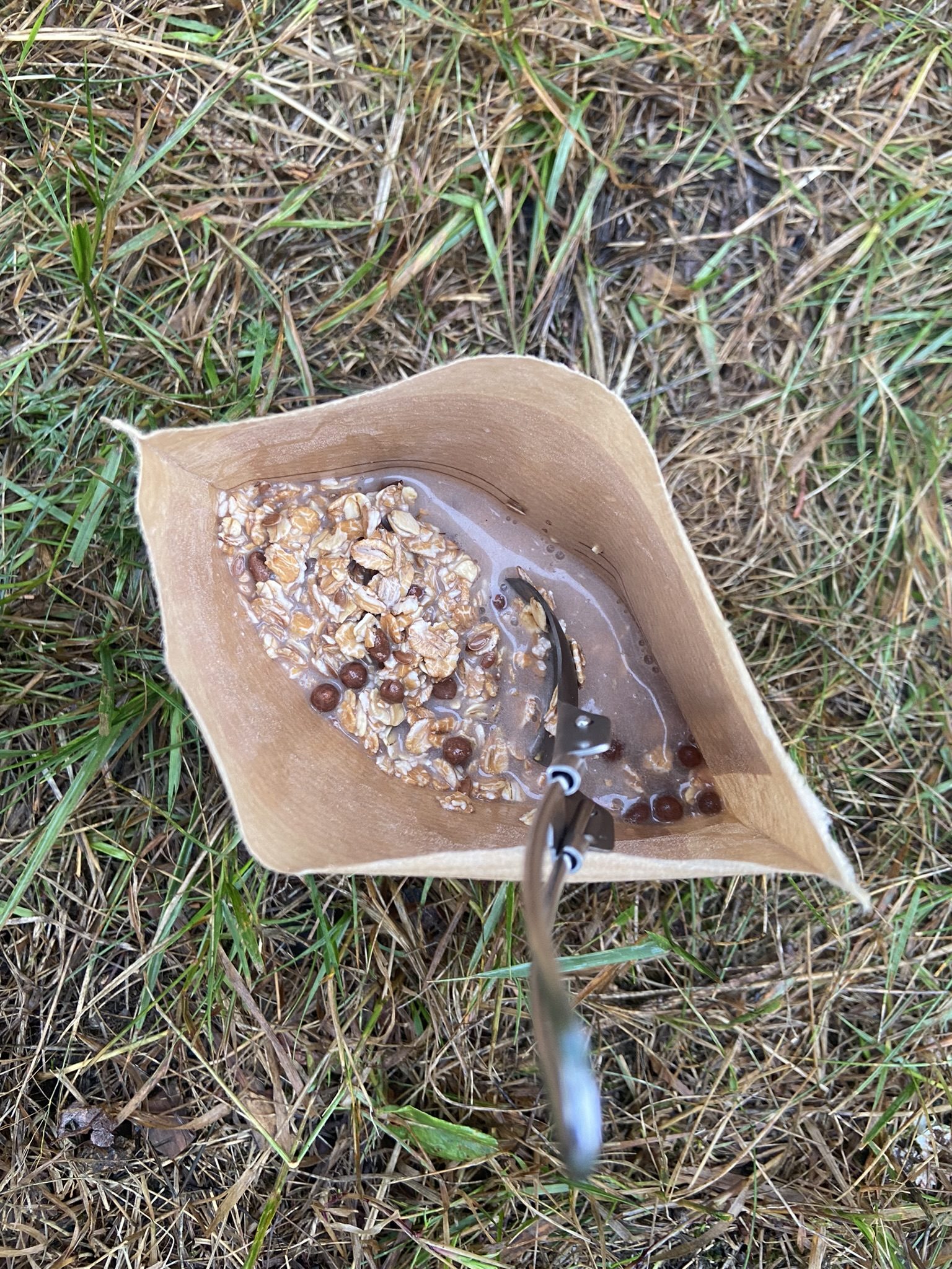 Sachet de muesli pour le petit-déjeuner en bivouac